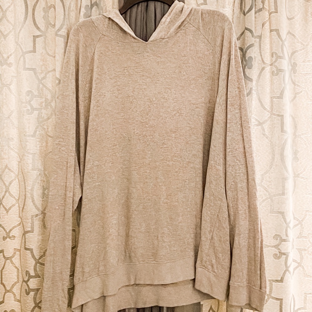 Tan over sized sweatshirt